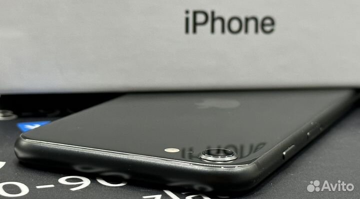 iPhone SE (2020), 128 ГБ