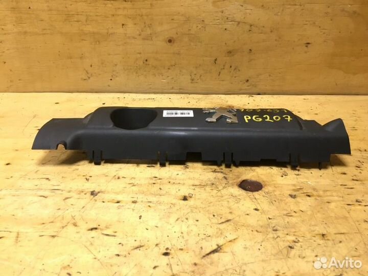 Крышка на двигатель декоративная Peugeot 207 WC