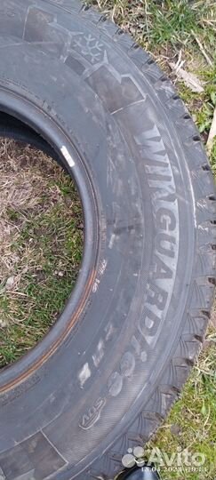 Roadstone Winguard Ice SUV 265/70 R16 112Q