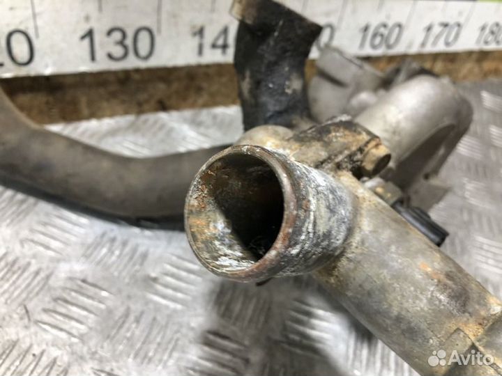 Корпус термостата Chrysler Sebring/dodge stratus 2