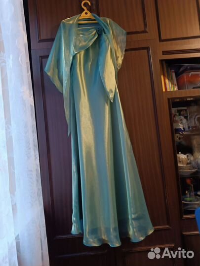 Вечернее платье 42 44