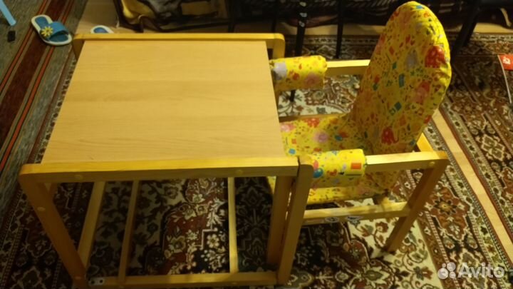 Детский стол и стульчик