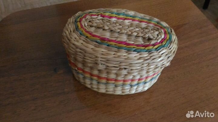 Корзинки плетеные разные
