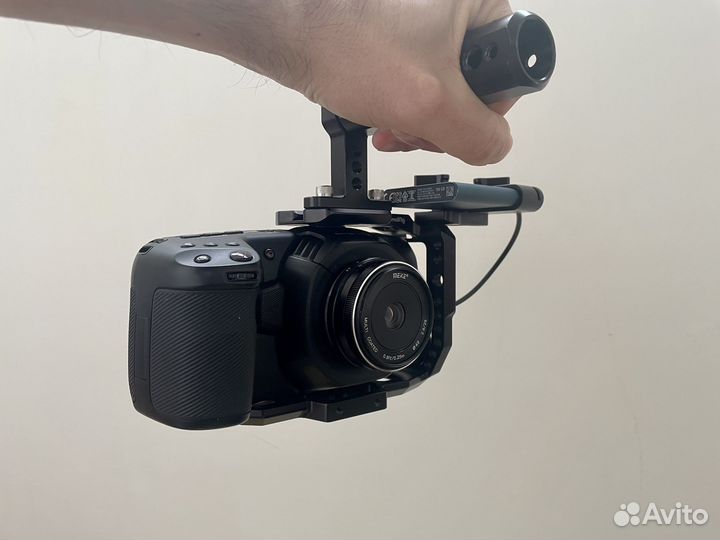 Bmpcc 4k 2022 с объективом