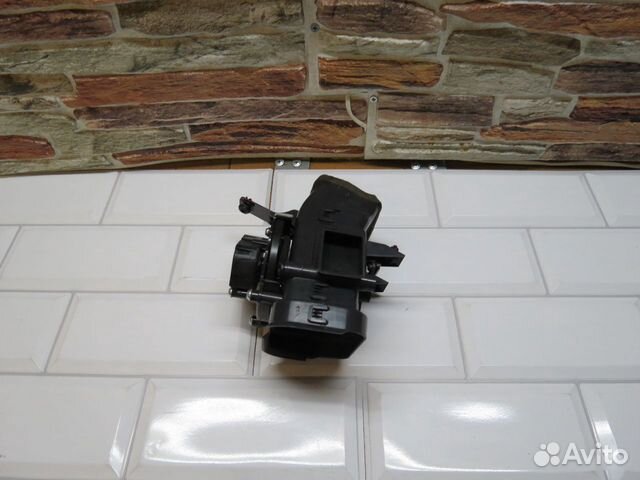 Заслонка дефлектора Audi A8 D4 A8D4