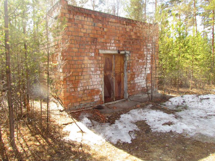 Здание, 1582 м²