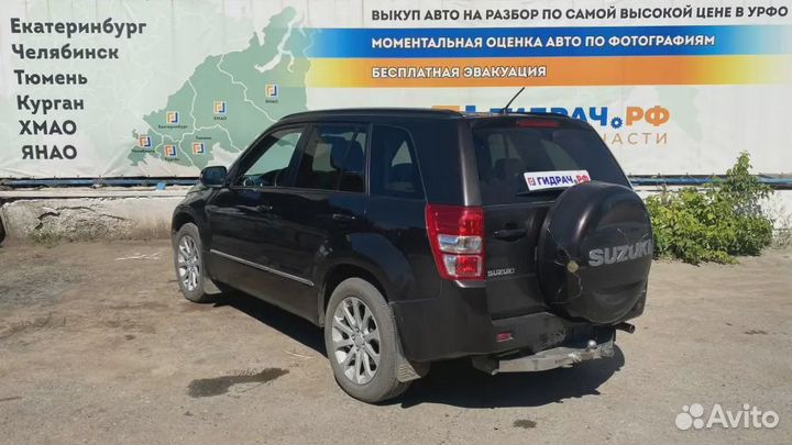 Рамка магнитолы Suzuki Grand Vitara (JT) 39511-67J