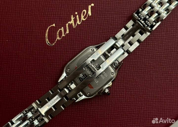 Современные часы Cartier