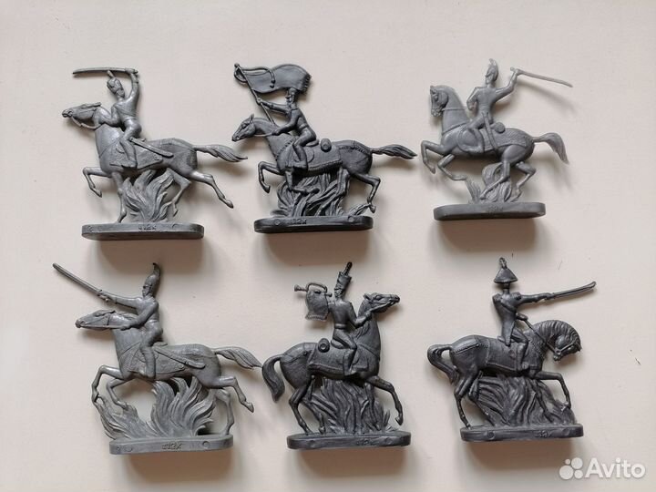 Гусары - конница, Война 1812 года (Сделано в СССР)