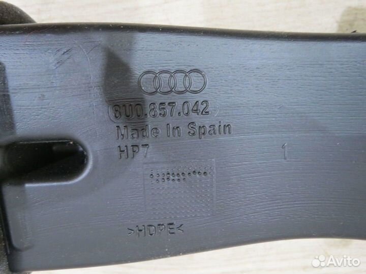 Воздуховод Audi Q3