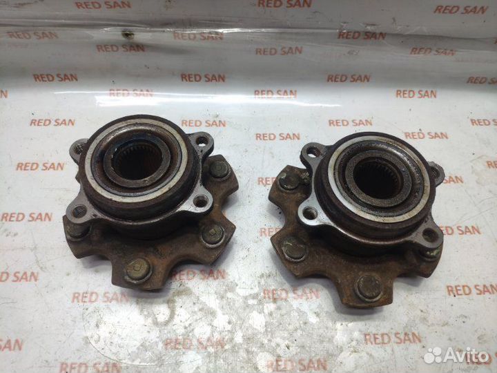 Ступица задняя Mitsubishi Pajero 3 V78W 4M41 2006