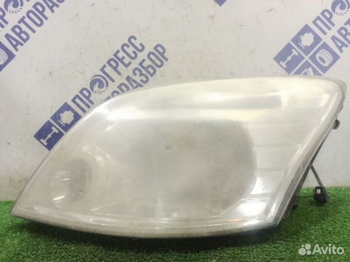 Фара Great Wall Hover H2 внедорожник 2.4 4G64S4M