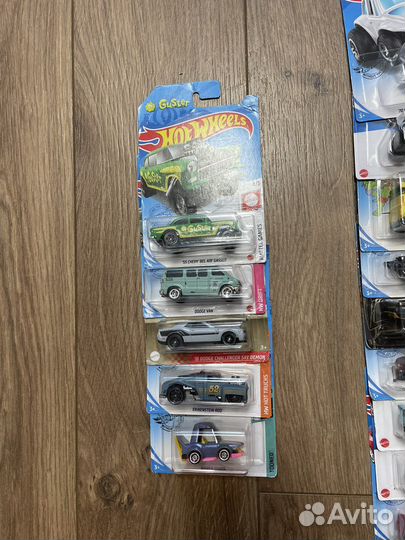 Модели Hotwheels 1/64