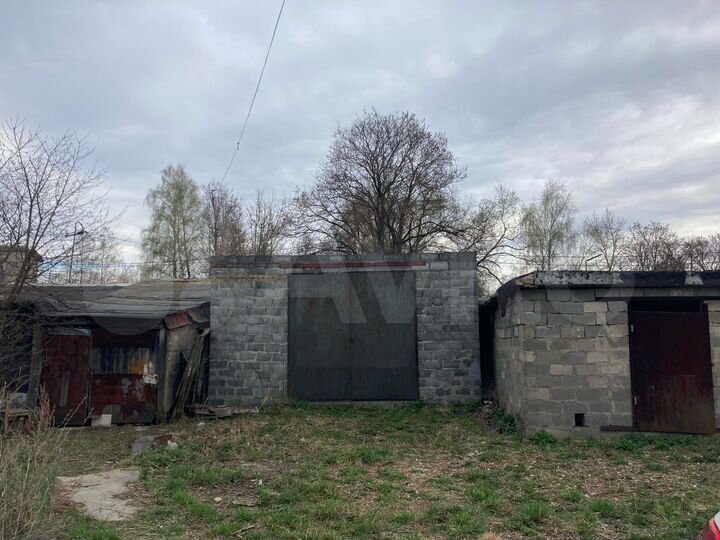 Гараж, > 30 м²