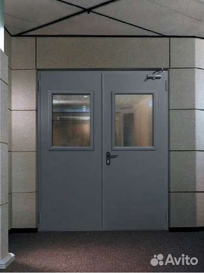 Дверь противопожарная с остеклением двупольная