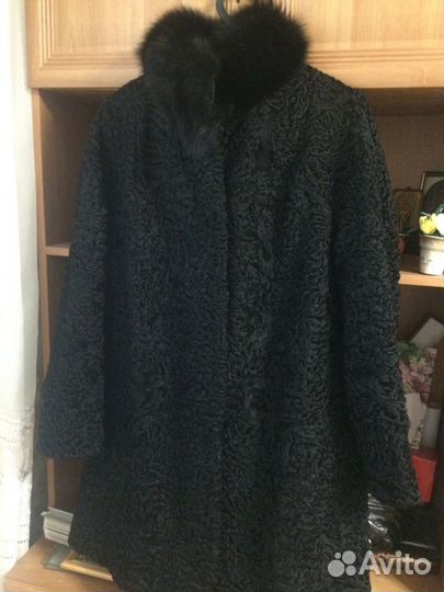 Шуба каракуль новая размер 52-54 воротник стойка
