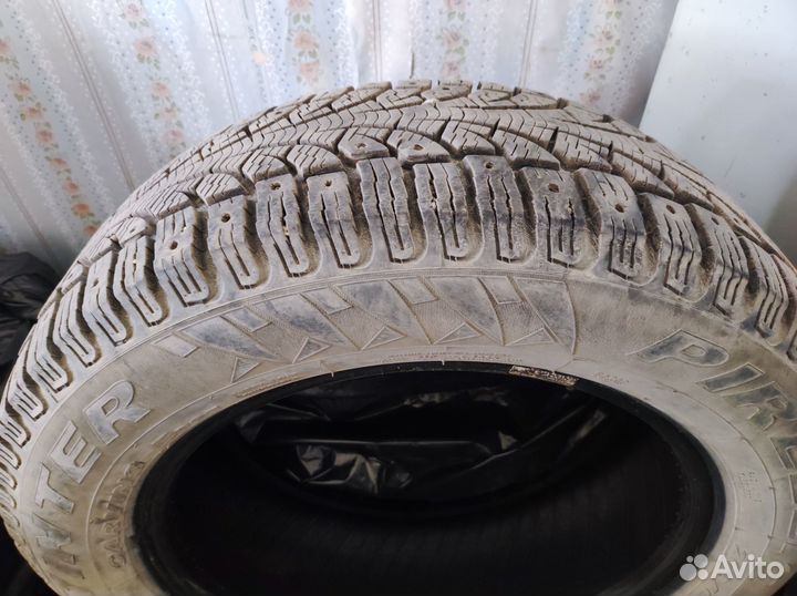 Pirelli Winter Ice Zero 205/60 R16 94T