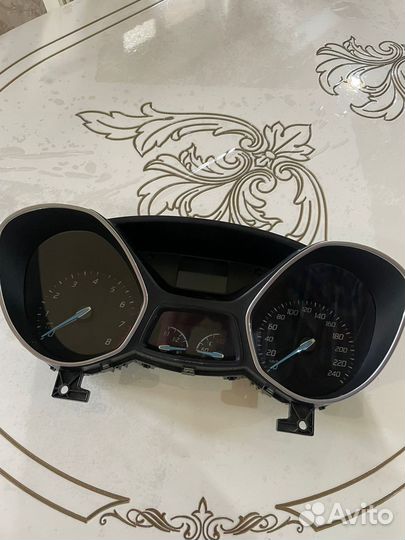 Щиток приборов ford focus 3