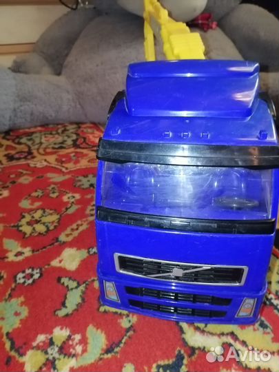 Детский грузовик