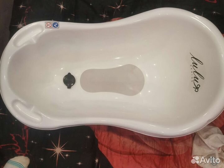 Ванночка для купания с горкой