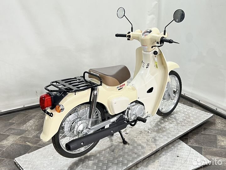 Мопед Honda Super Cub 50
