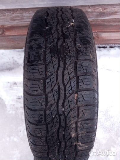 Bridgestone Dueler H/T 225/65 R17