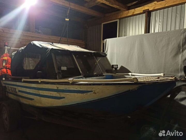 Продам лодку южанка 2