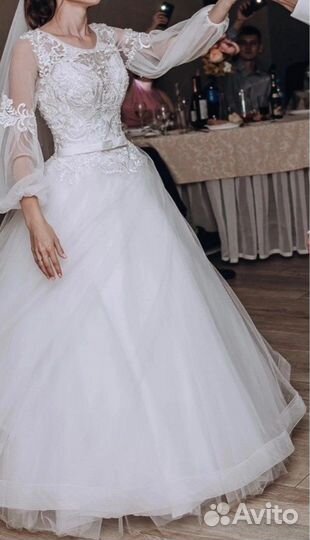 Свадебное платье