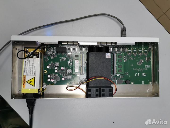 Маршрутизатор MikroTik CCR1016-12G