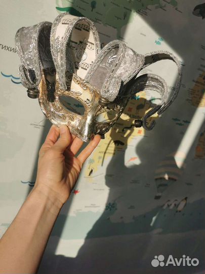 Продаю маску из Венеции, ручная работа
