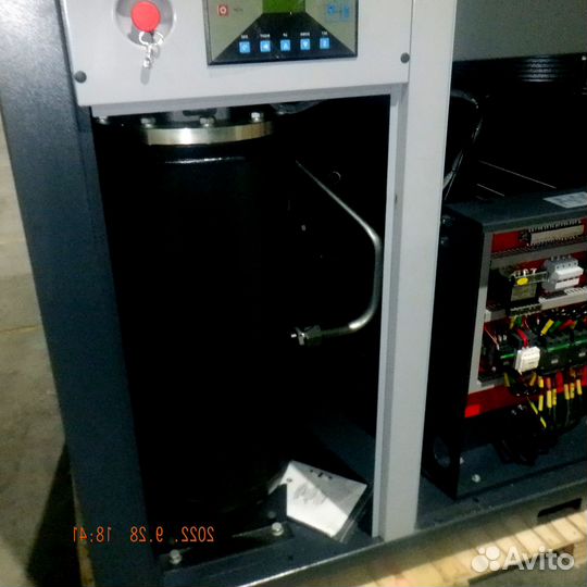Компрессор винтовой воздушный ironmac IC 7,5/10 B