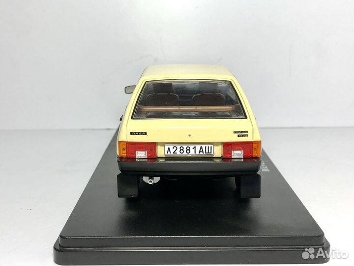 Модель автомобиля Лада 1:24 ваз 2109 самара