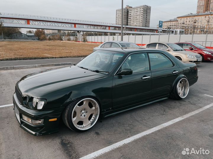 Nissan Cedric 3.0 AT, 1990, 330 000 км