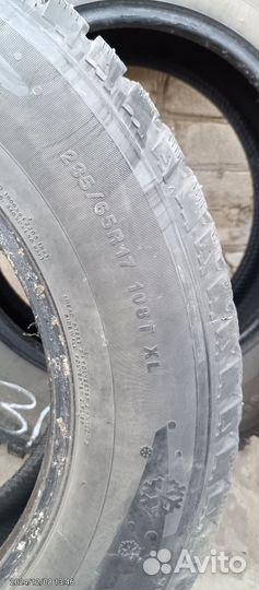 Kumho I'Zen KW22 235/65 R17