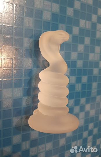 Фигурка змеи 