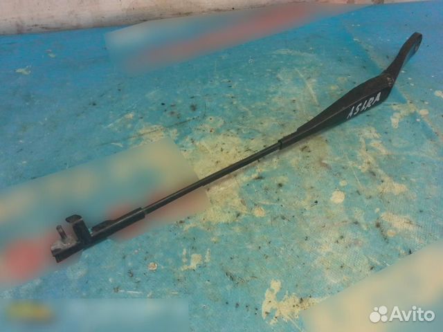 Поводок стеклоочистителя передний левый Opel Astra