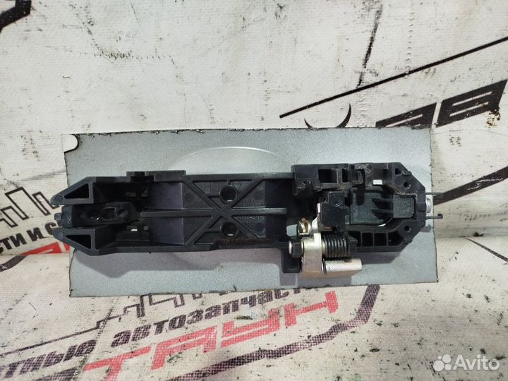 Ручка двери внешняя nissan mazda AD familia VAN tiida tiida latio wingroad bvay12. NY12 SC11 SJC11 S