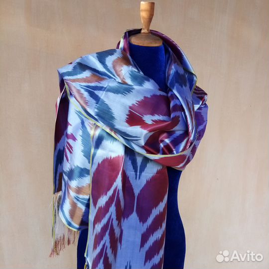 Узбекский шелковый палантин из иката. Бохо шарф