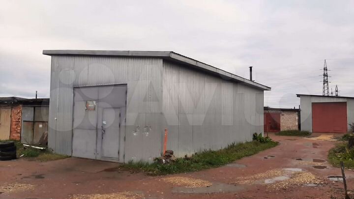 Гараж, > 30 м²