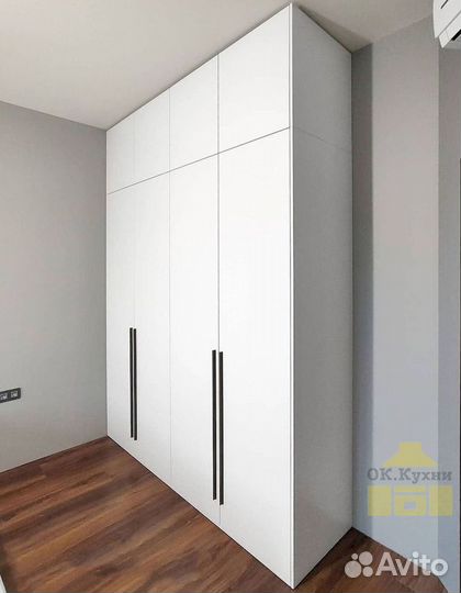 Стенка в гостиную