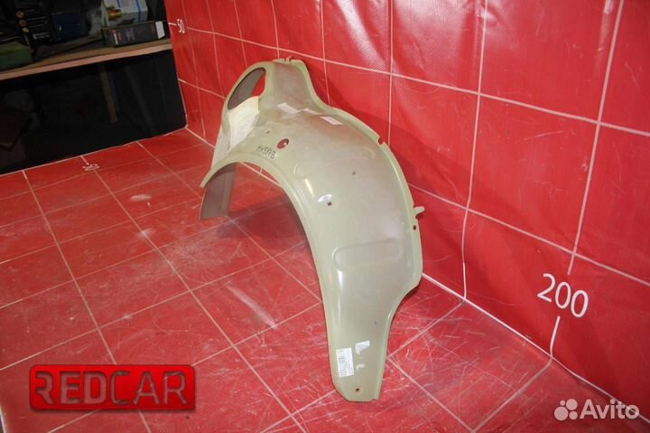 Арка колеса зад прав Skoda Roomster (новая)