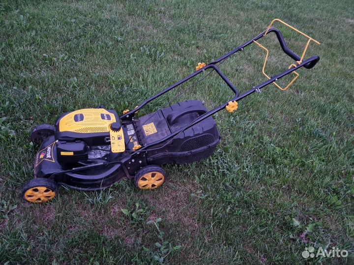 Аренда газонокосилки бензо