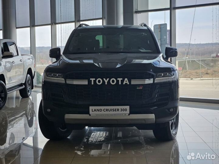 Toyota Land Cruiser 3.3 AT, 2022, 5 км