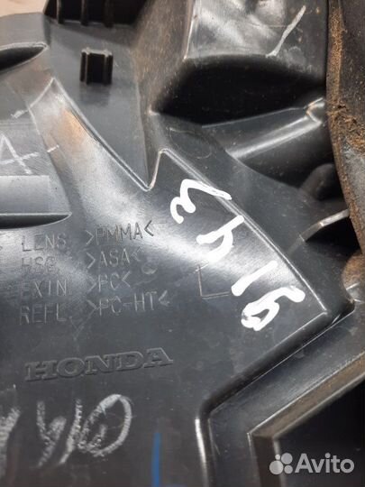 Фонарь крышки багажника левый Honda Hr-V 3