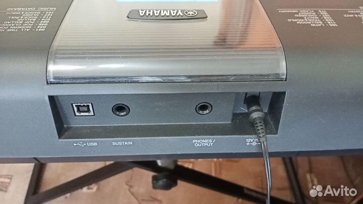Синтезатор yamaha psr e423
