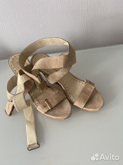 Туфли и босоножки женские 39 40