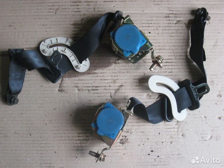 Задние ремни безопасности Hyundai Getz