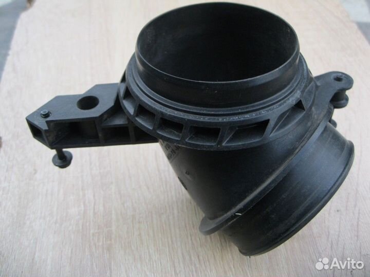 Форд Куга 2 Корпус дмрв (Патрубок)