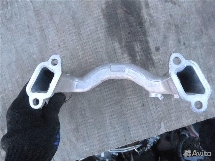 Патрубок системы охлаждения Lexus Ls600H UVF45