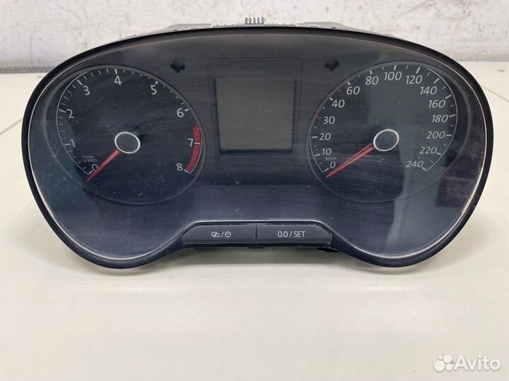 Панель приборов Volkswagen Polo cwvb (1600CC